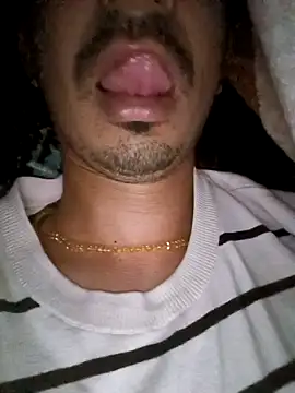 dreamtoungelick69 online show from February 13, 11:04 pm