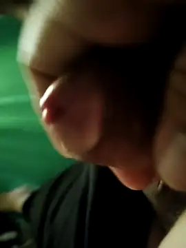 Rubens2431 online show from April 22, 4:12 pm