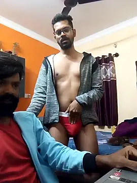 Snapshot of arhan3043 chatting on December 3, 3:44 pm arhan3043 online show from December 3, 3:44 pm