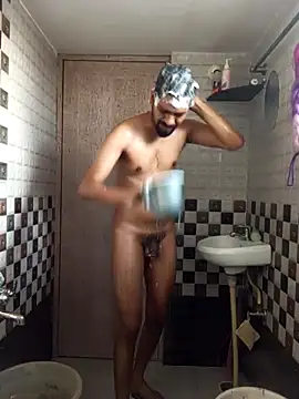 Snapshot of arhan3043 chatting on October 23, 11:13 am arhan3043 online show from October 23, 11:13 am