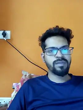 Snapshot of arhan3043 chatting on March 11, 7:37 am arhan3043 online show from March 11, 7:37 am