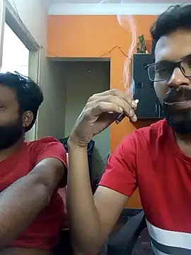 Snapshot of arhan3043 chatting on January 10, 1:31 pm arhan3043 online show from January 10, 1:31 pm