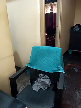 Snapshot of arhan3043 chatting on January 16, 8:33 am arhan3043 online show from January 16, 8:33 am