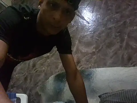 domigoodguy online show from October 27, 4:09 pm