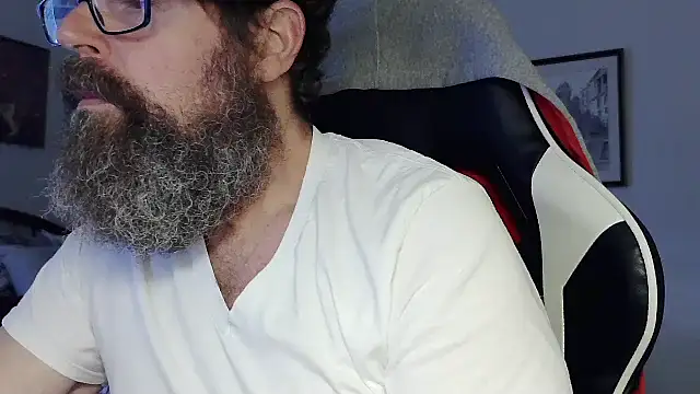 usdirtymikee9 online show from December 14, 10:28 pm