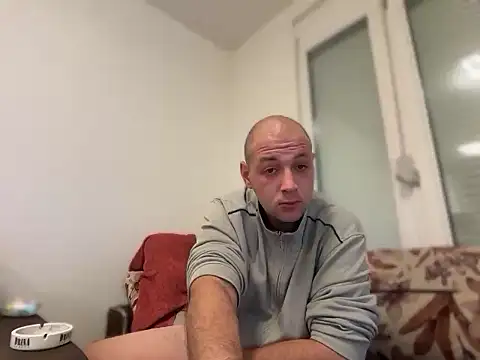 Flakka95 online show from February 10, 11:31 pm