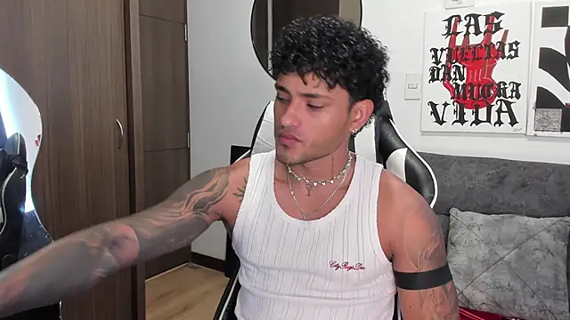 Alessandro Vanni online show from January 15, 1:47 pm