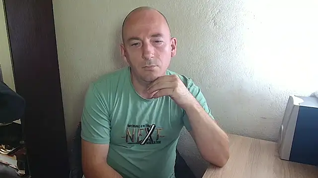 Snapshot of Johan___Barker chatting on October 12, 10:53 am Johan   Barker online show from October 12, 10:53 am