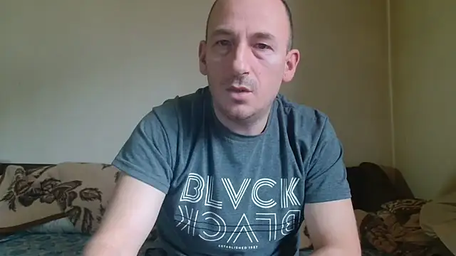 Johan   Barker online show from February 10, 11:04 am