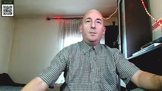 Snapshot of Johan___Barker chatting on December 28, 1:18 pm Johan   Barker online show from December 28, 1:18 pm