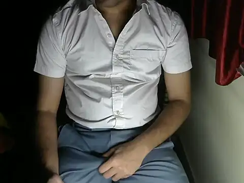 Snapshot of aloneboy1996 chatting on October 12, 7:19 pm aloneboy1996 online show from October 12, 7:19 pm