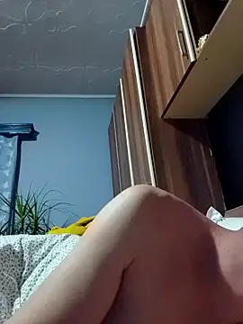 Snapshot of Rolandxxxr chatting on March 9, 11:35 pm Rolandxxxr online show from March 9, 11:35 pm