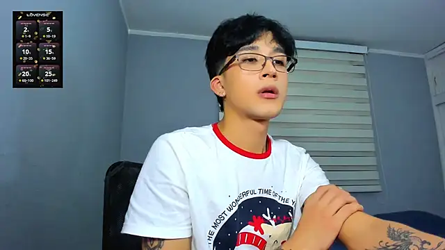 tom Howard online show from February 8, 3:12 am