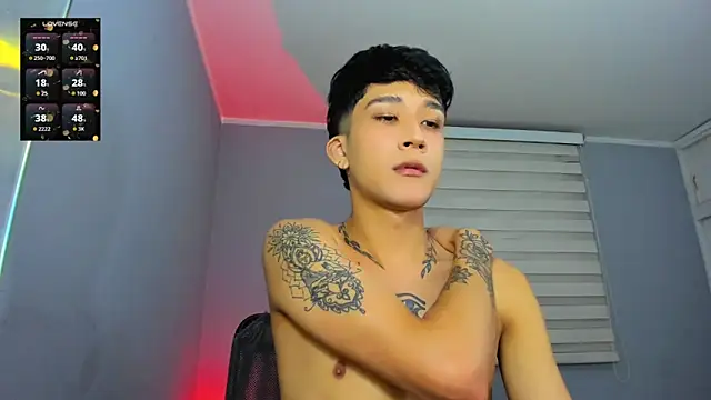 tom Howard online show from December 15, 2:08 am