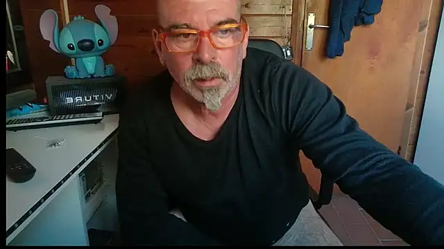 0oscar xxx online show from October 25, 12:51 pm