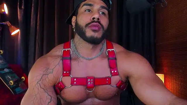 Snapshot of Artemis_Kazttman chatting on February 15, 2:05 am Artemis Kazttman online show from February 15, 2:05 am