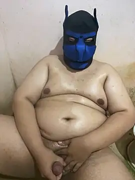 ilovepoochai online show from November 23, 6:08 pm