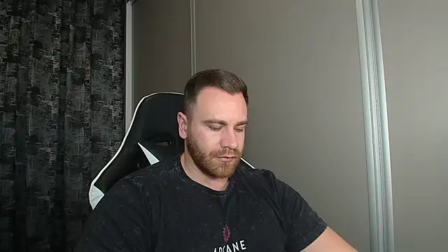 Thori92 online show from January 7, 6:57 pm