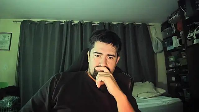 VonDoomdelToro online show from October 8, 11:47 am