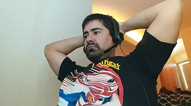 VonDoomdelToro online show from February 13, 6:27 pm