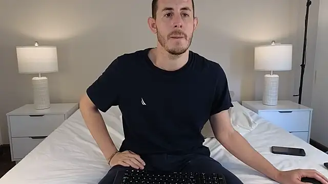 Snapshot of fun_kooples chatting on March 5, 7:39 pm fun kooples online show from March 5, 7:39 pm