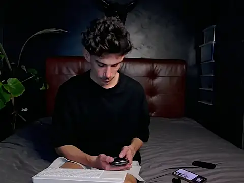 DanielCrush1 online show from October 28, 11:12 am