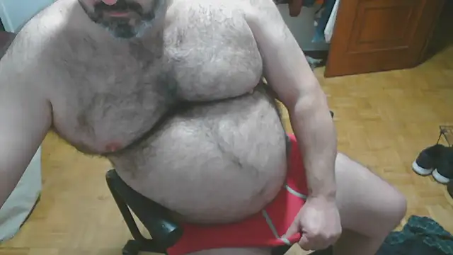 mikeyhotbear online show from December 19, 7:49 am