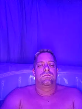 Trucker Hunter online show from February 8, 8:21 pm