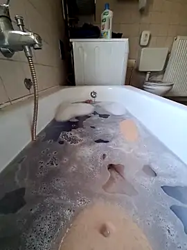 toeloverlive online show from February 11, 8:26 am