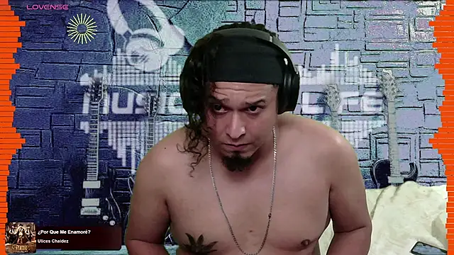 chino roz online show from December 21, 1:58 am