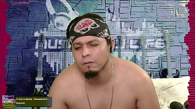 chino roz online show from December 18, 2:21 am