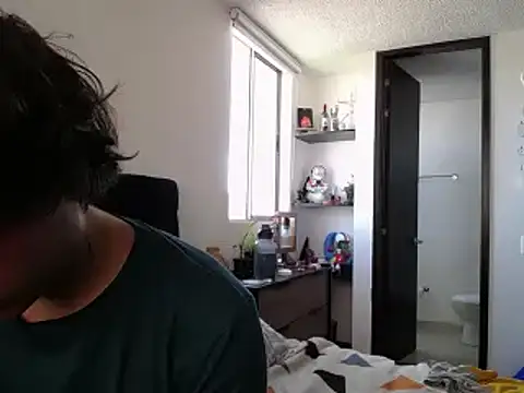 Snapshot of Santiago_kiler chatting on February 4, 2:53 pm Santiago kiler online show from February 4, 2:53 pm