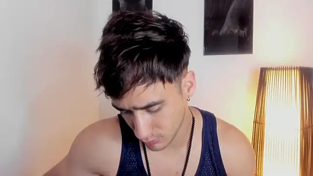 Snapshot of AlexRivera6 chatting on October 9, 12:43 pm AlexRivera6 online show from October 9, 12:43 pm