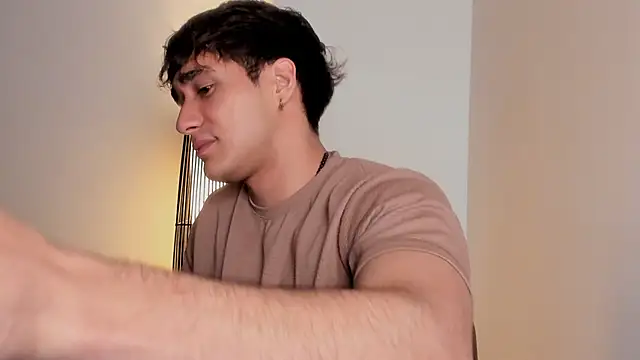 AlexRivera6 online show from December 4, 11:45 pm