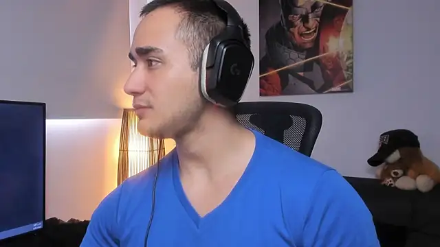 Snapshot of AlexRivera6 chatting on January 6, 1:08 pm AlexRivera6 online show from January 6, 1:08 pm