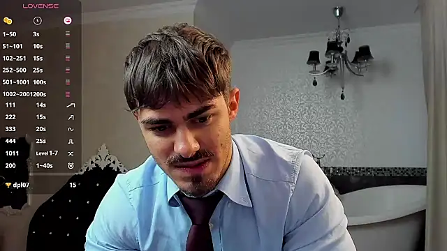 Snapshot of WilsonJules chatting on October 19, 5:01 am WilsonJules online show from October 19, 5:01 am