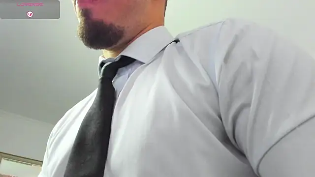 Snapshot of WilsonJules chatting on October 5, 5:55 am WilsonJules online show from October 5, 5:55 am