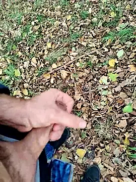 Snapshot of Boring_one chatting on October 29, 2:09 pm Boring one online show from October 29, 2:09 pm