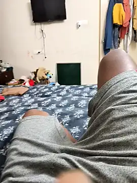 Snapshot of mkmony chatting on December 12, 3:05 pm mkmony online show from December 12, 3:05 pm