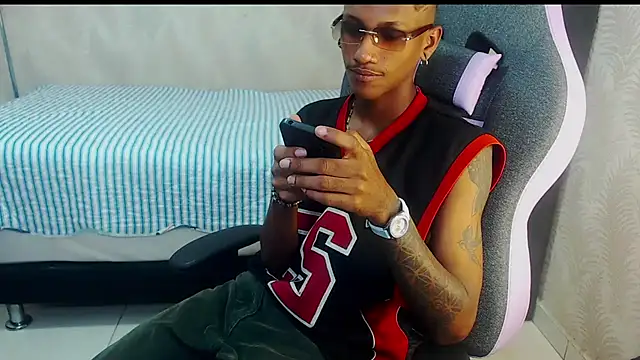 ManSant online show from December 5, 3:17 pm