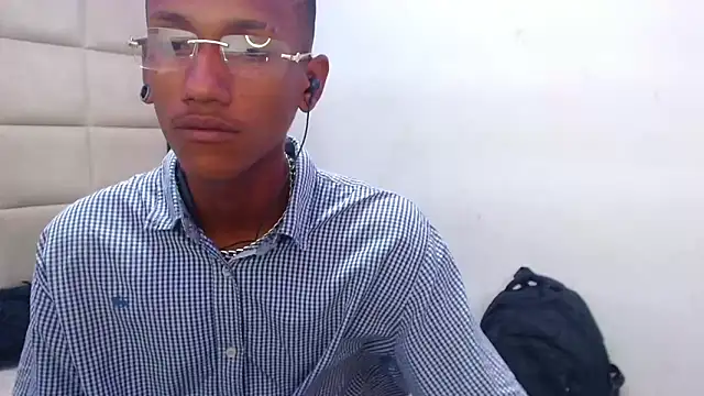 ManSant online show from February 5, 2:05 pm