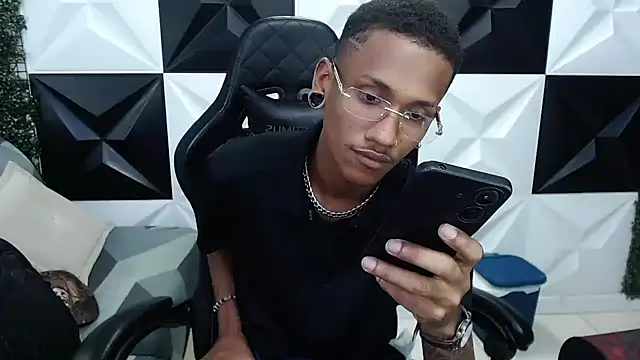 ManSant online show from March 10, 4:14 pm