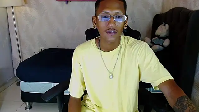 ManSant online show from October 11, 3:49 pm