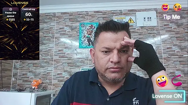 SexDiffrent online show from November 6, 9:18 pm