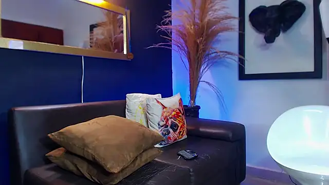 Markboyl online show from October 2, 7:40 pm