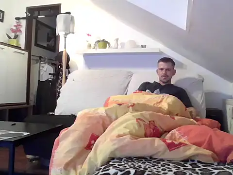 Cambitchboy online show from December 17, 5:14 am