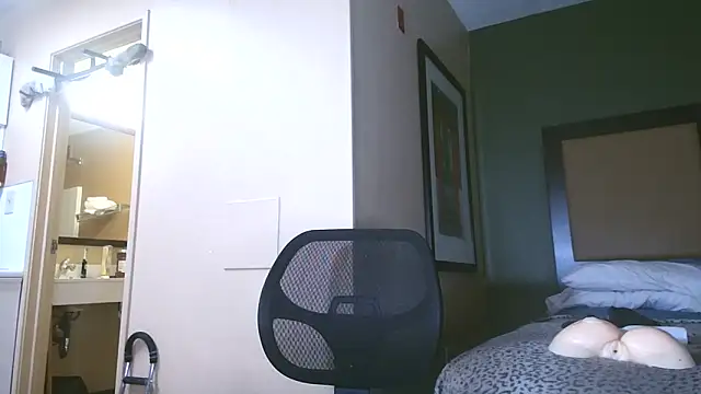 bobbiebone1xh online show from February 4, 3:18 pm