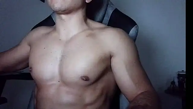 MILCARITAS3 online show from February 10, 3:39 pm