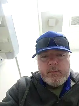 Hotredheadandtoungelasher online show from November 1, 3:38 pm