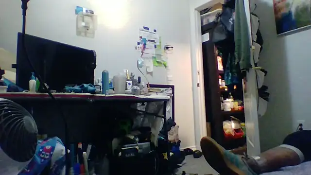 CleanGrey online show from June 7, 4:52 am